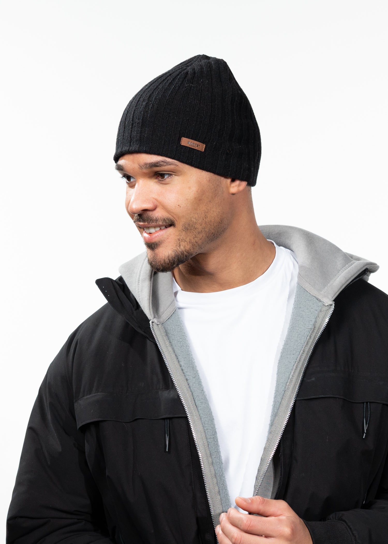 Men Haakon Beanie black - Side