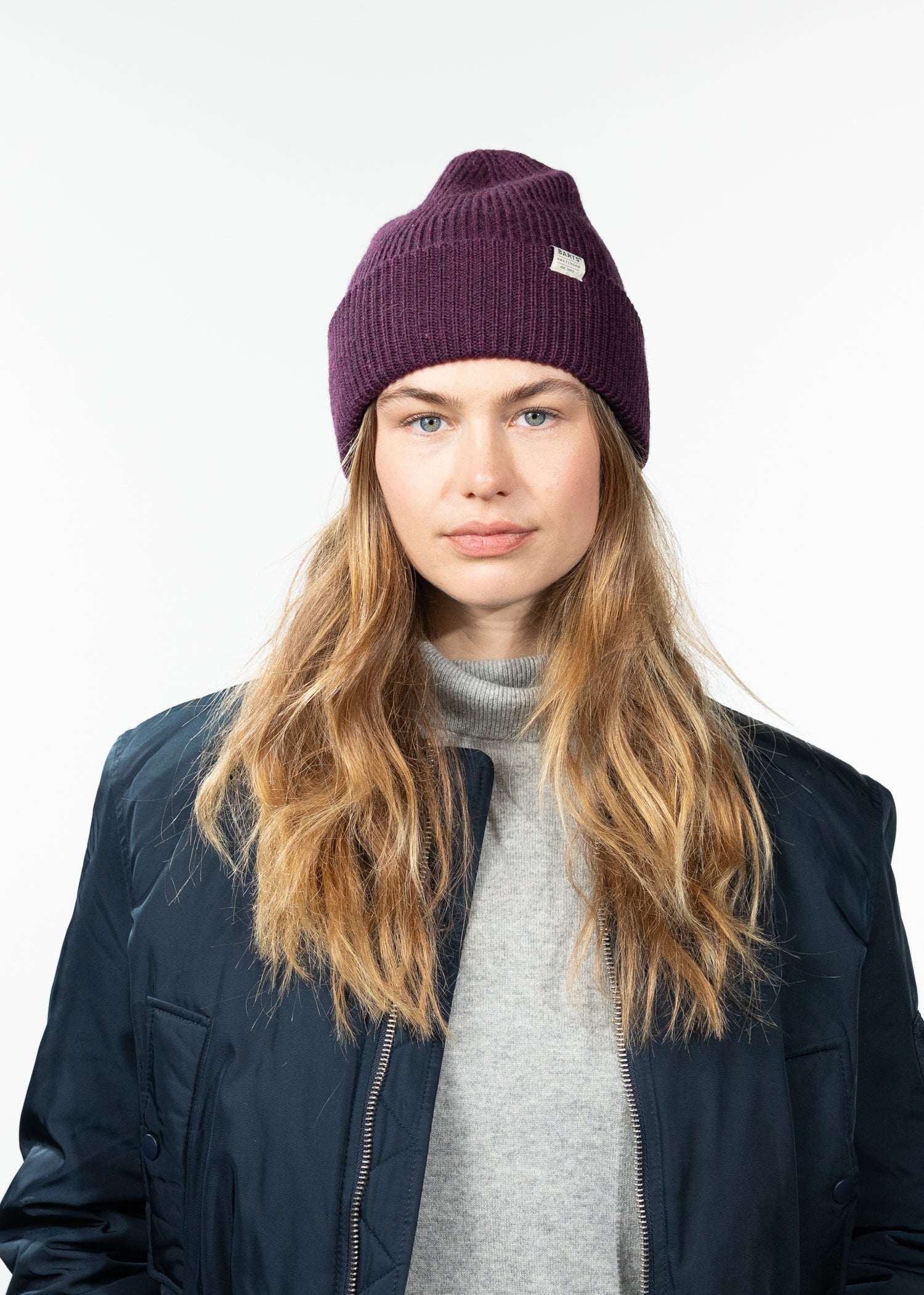 Unisex Makalun Beanie aubergine - Front