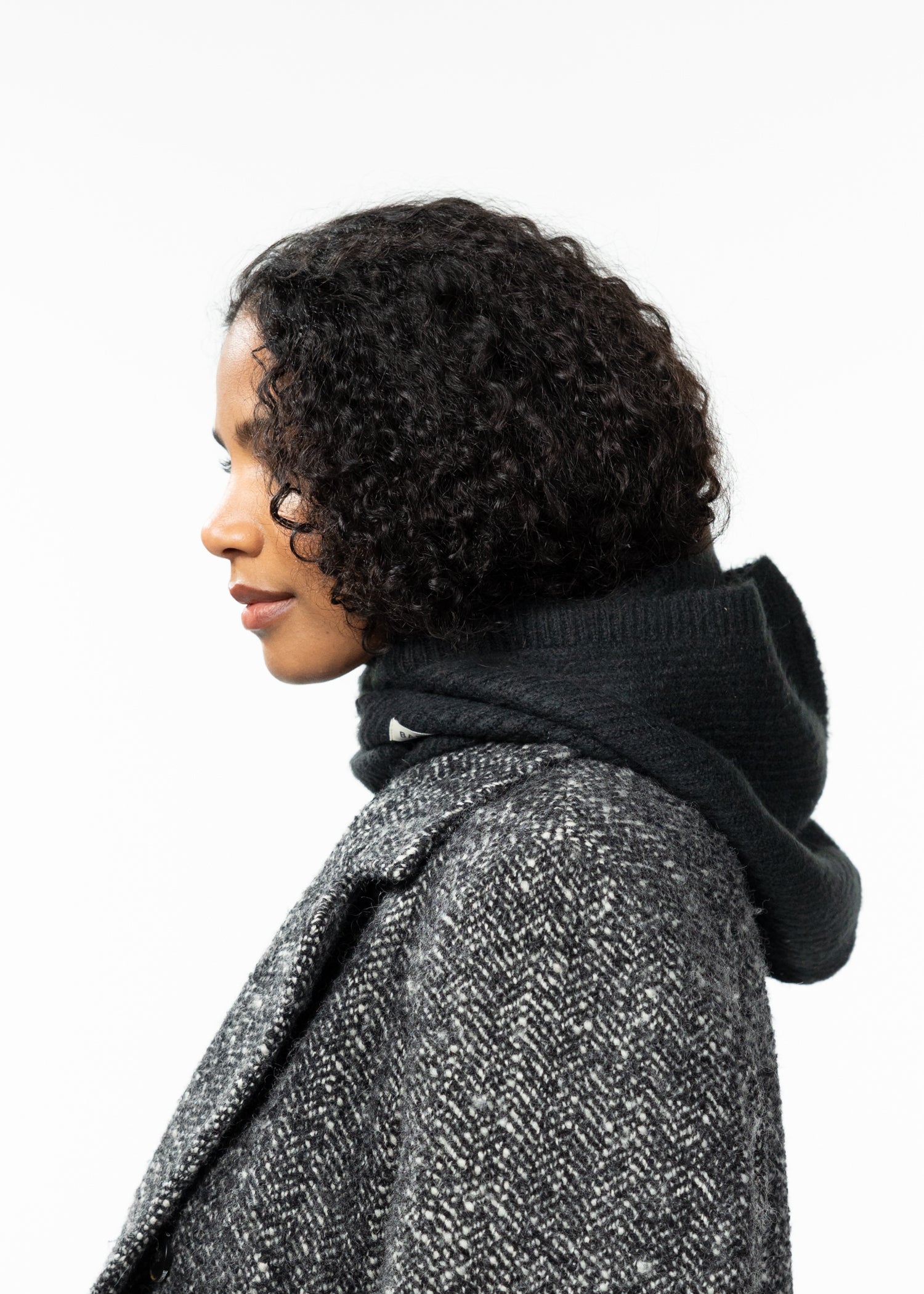 Women Karesa Hood black - Side