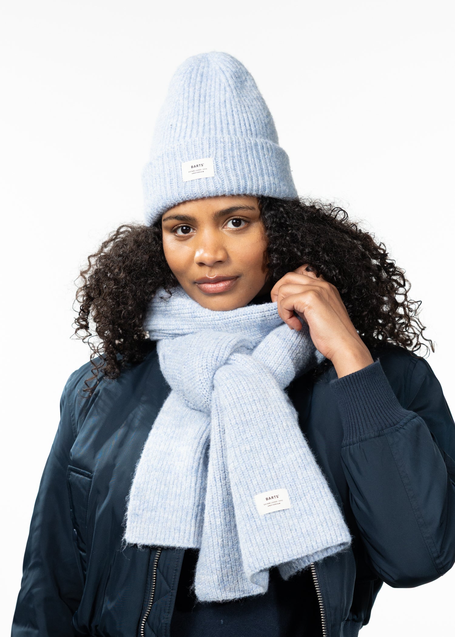 Women Owlet Beanie light blue - Front