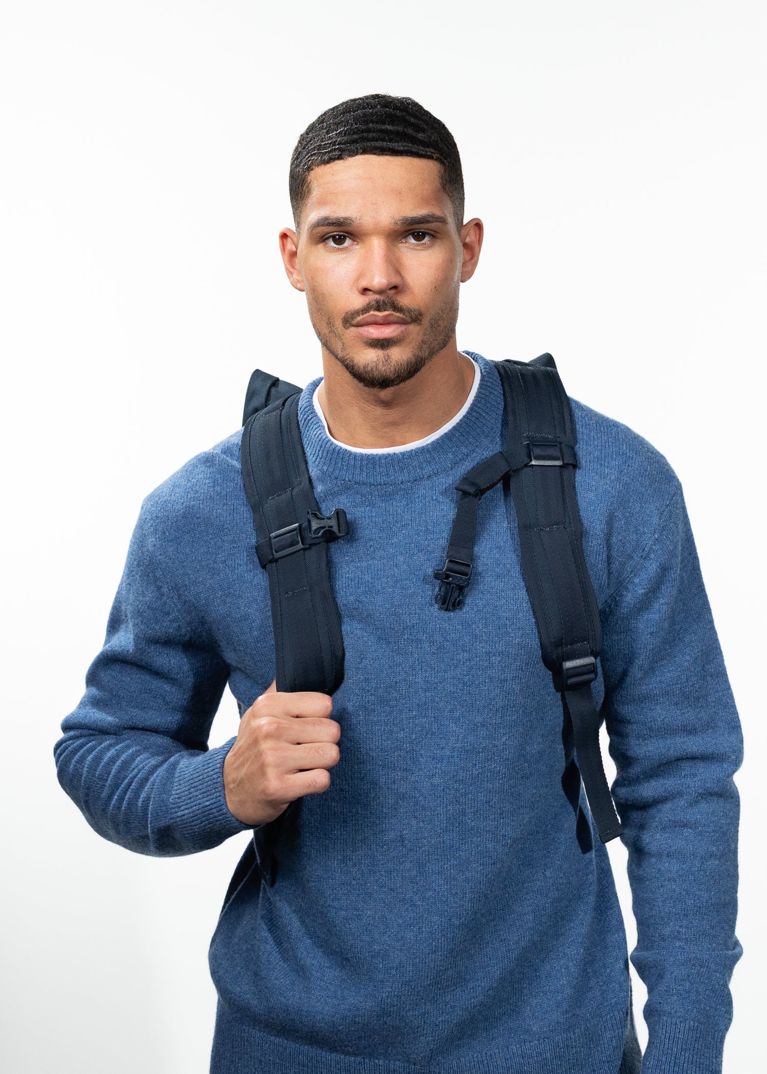 Bags Mountain Backpack navy - Back