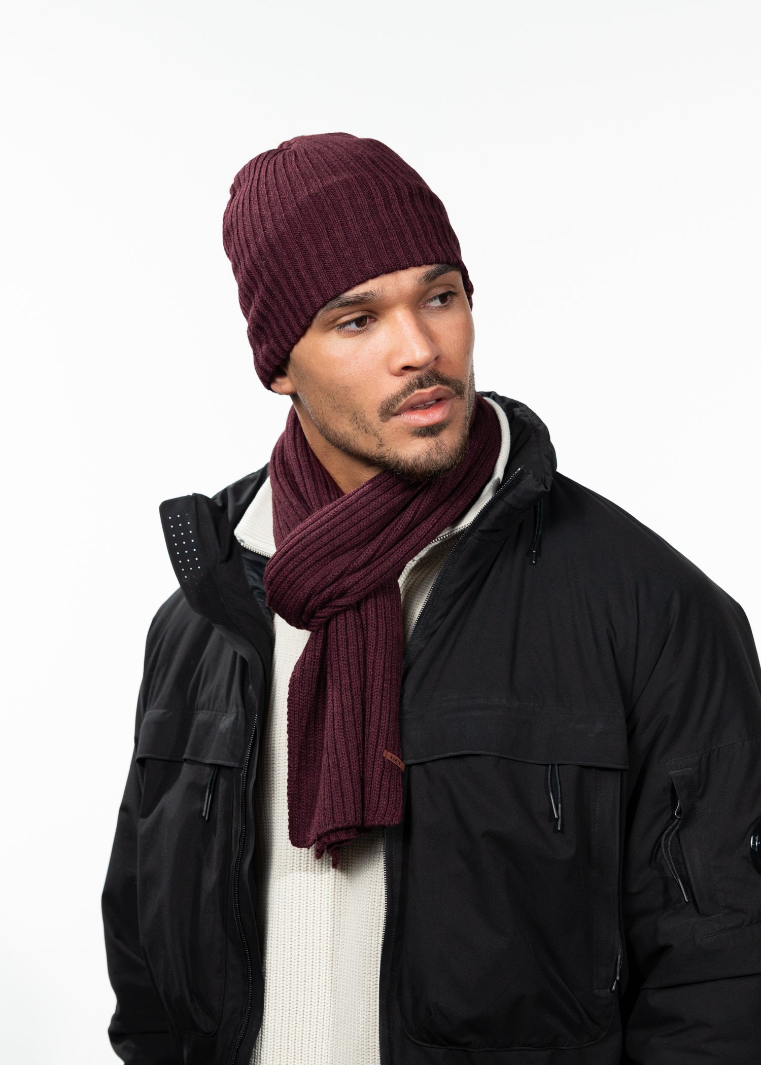 Men Wilbert Beanie burgundy - Front