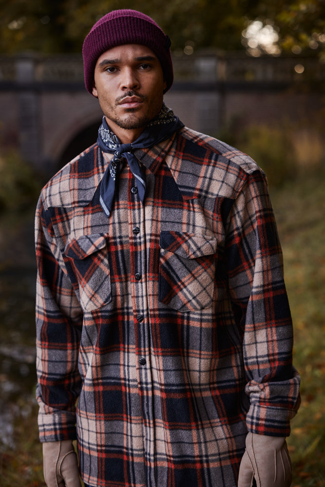 Men Rhodoz Beanie burgundy - Model