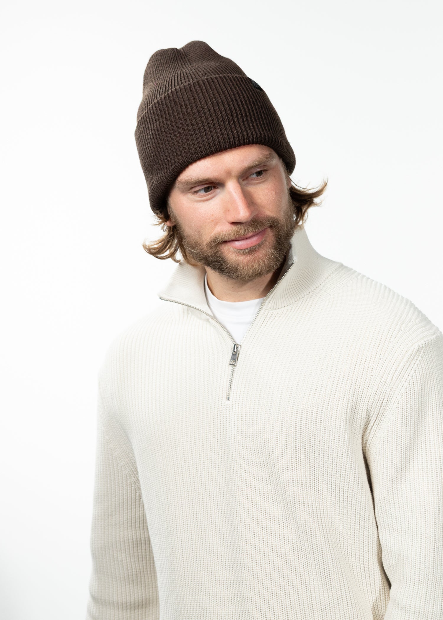 Unisex Haveno Beanie dark brown - Front