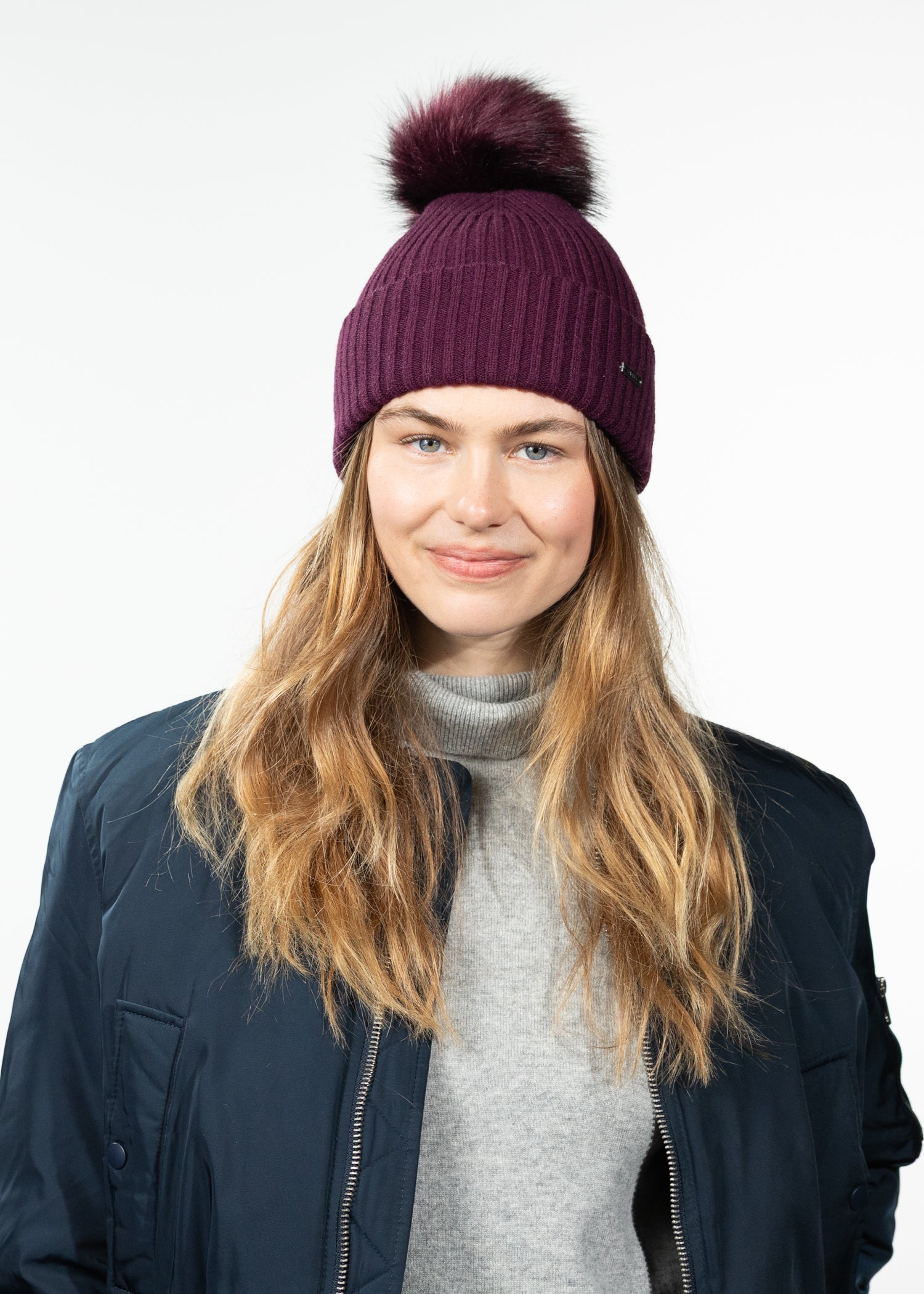 Women Kenzie Beanie aubergine - Front