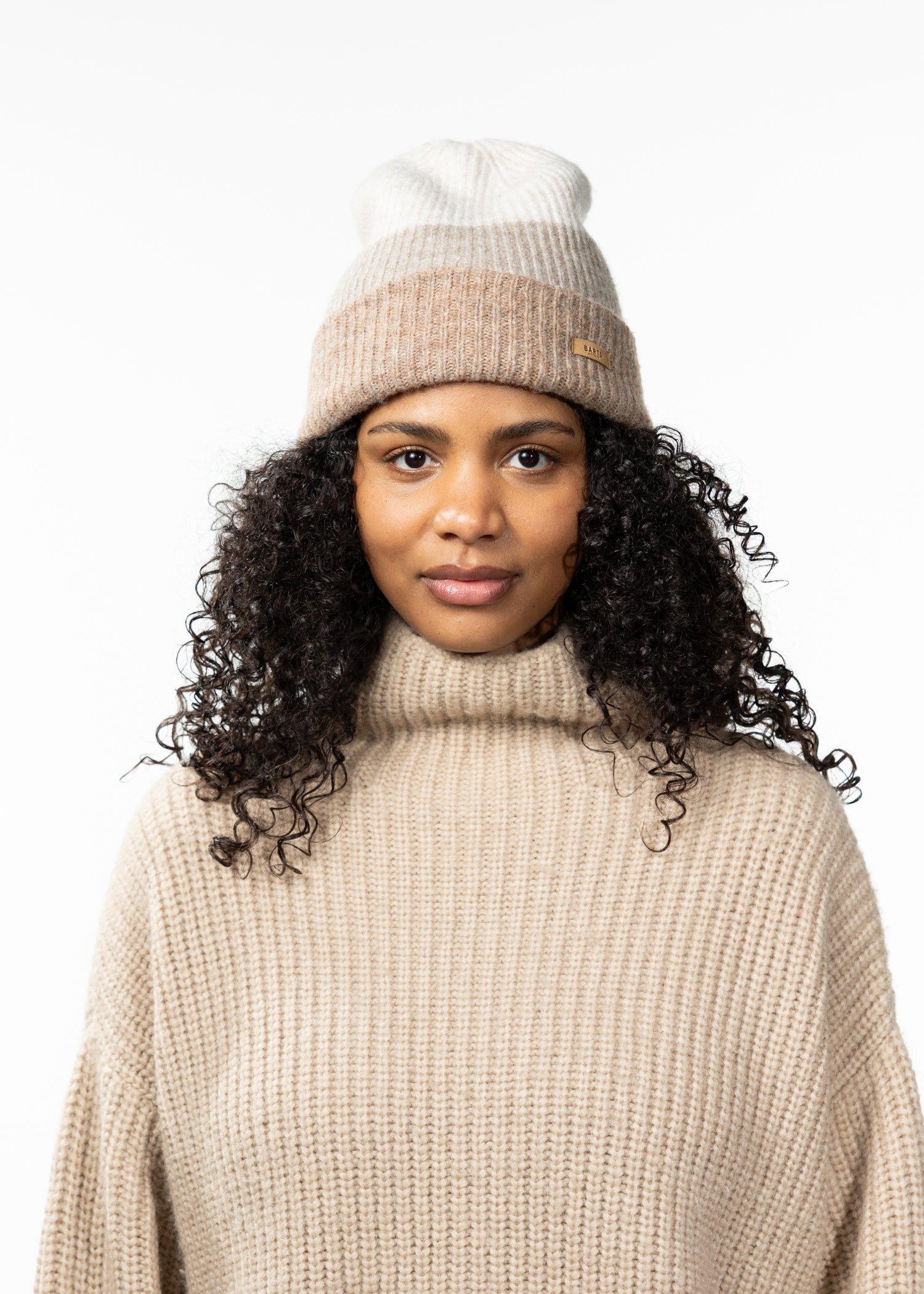 Women Suzam Beanie light brown - Front