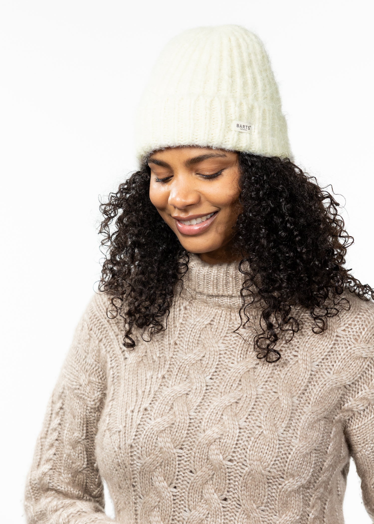 Women Wellawaya Beanie cream - Side