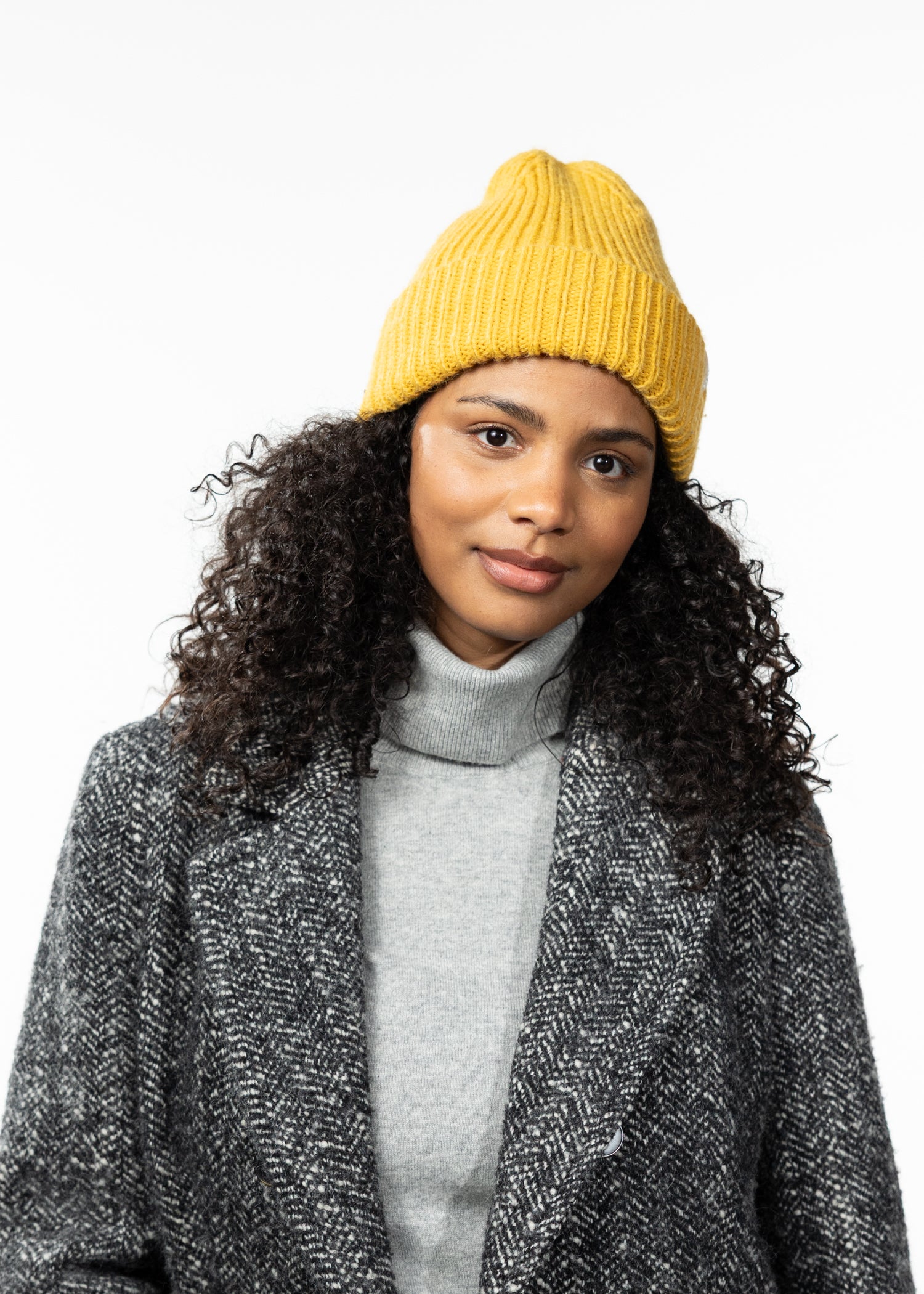 Women Chilah Beanie yellow - Front