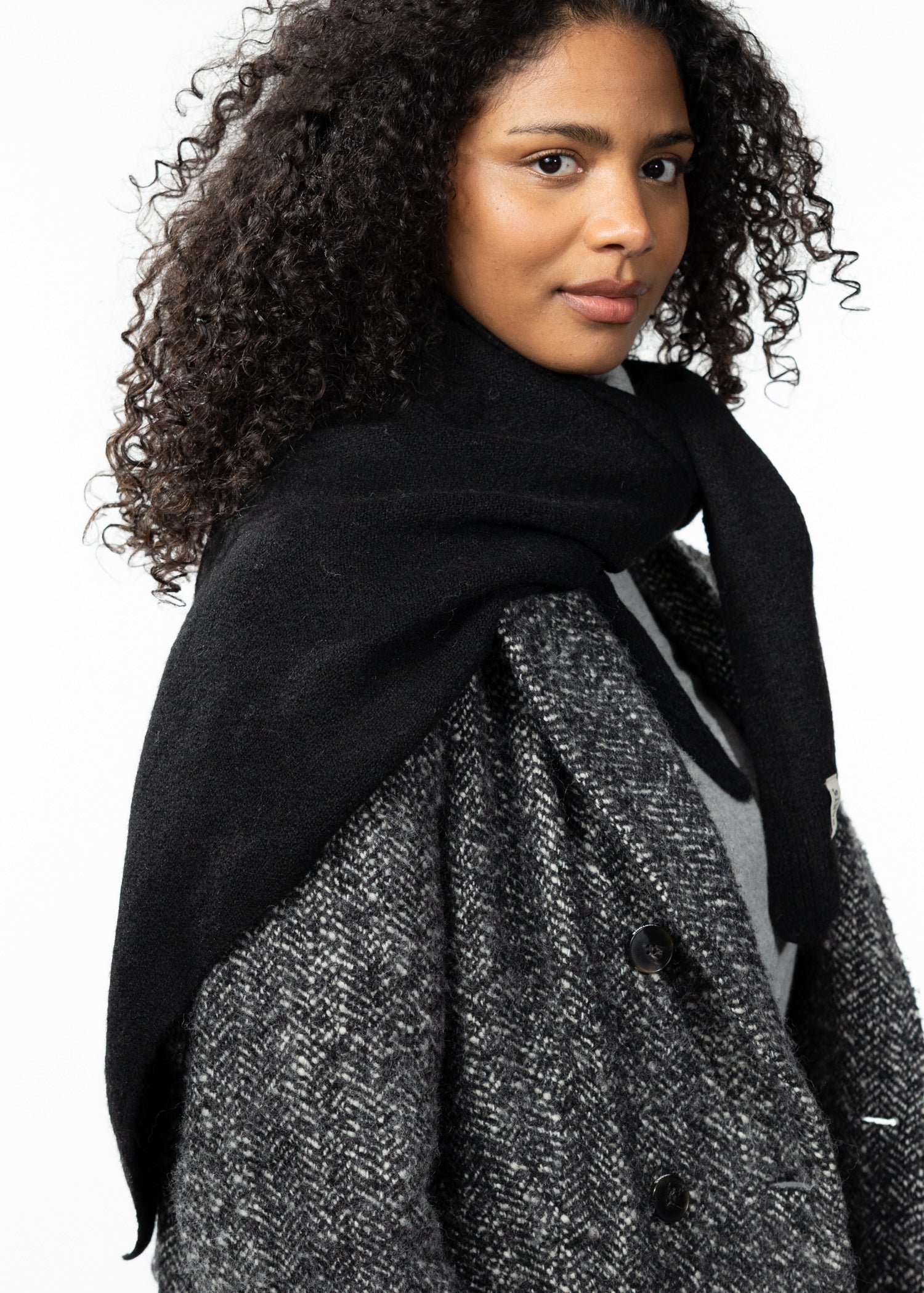 Women Darty Scarf black - Side
