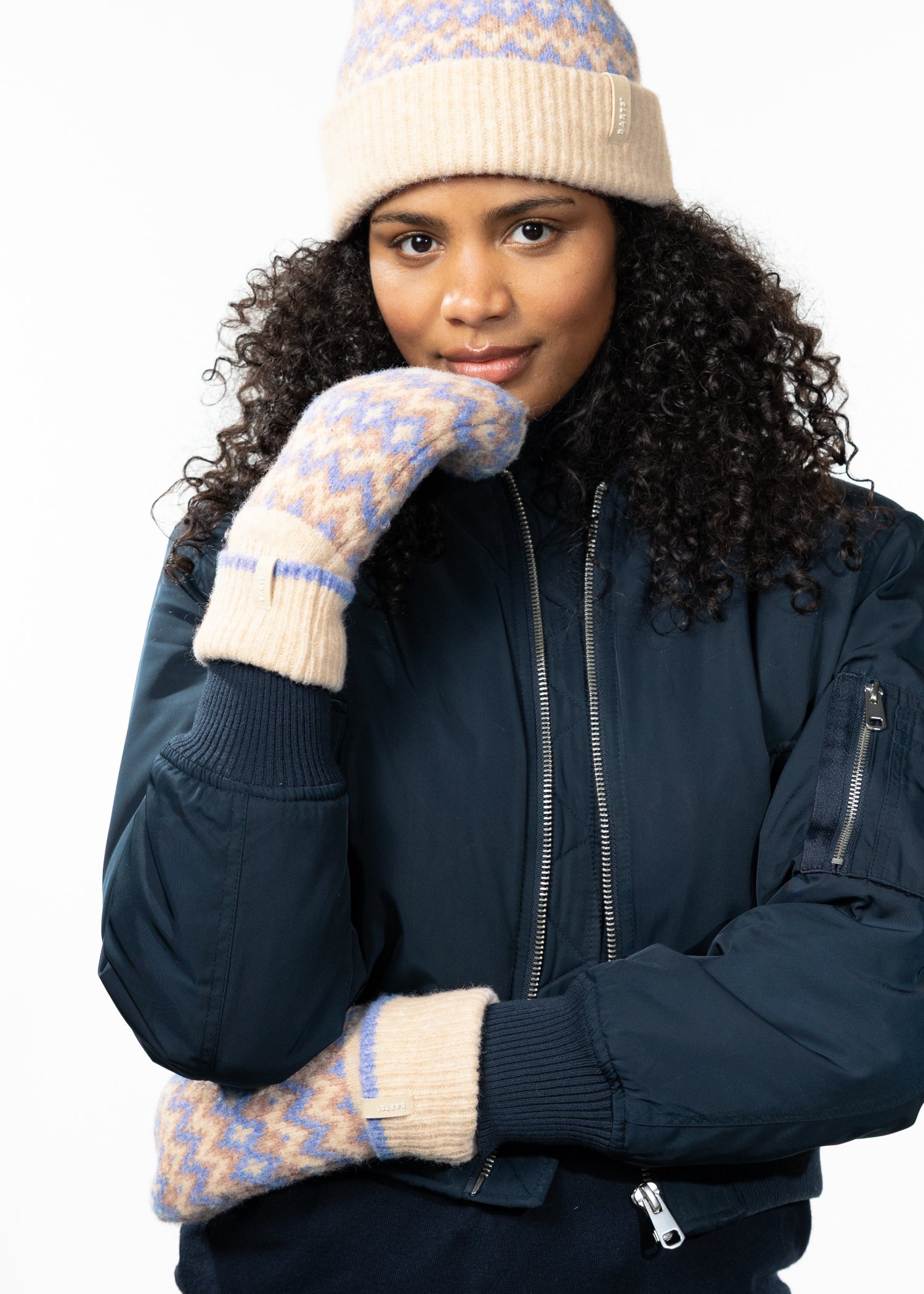 Women Nakarah Mitts cream - Front