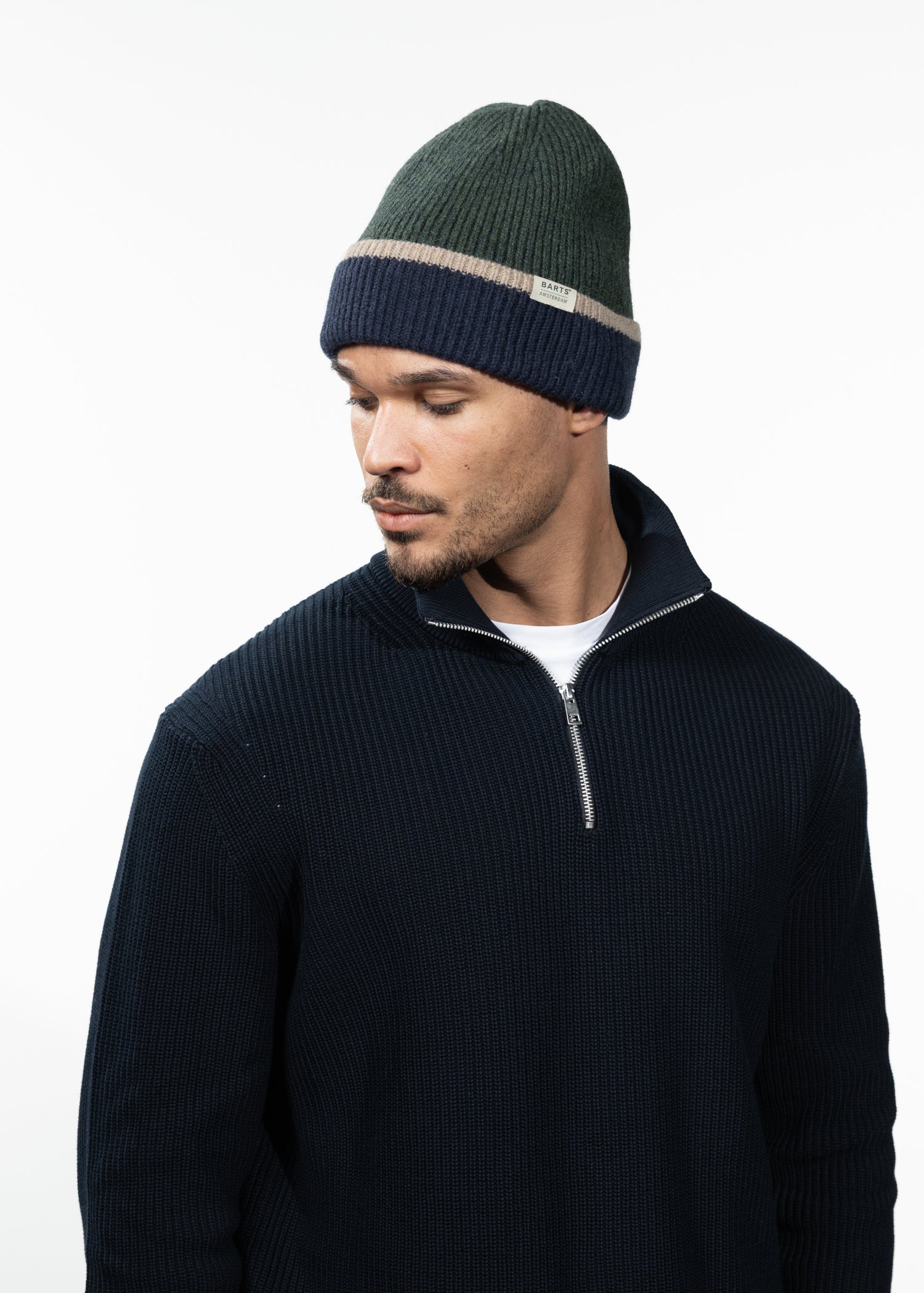 Men Pharon Beanie army - Side