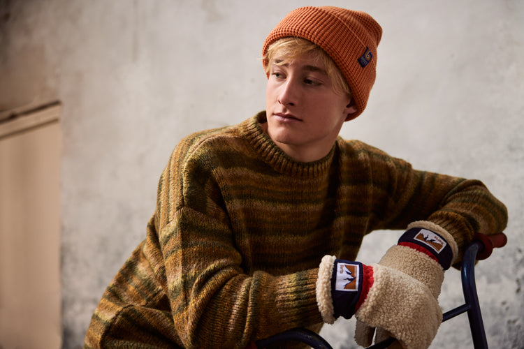 Men Isafjord Gloves wheat - Model