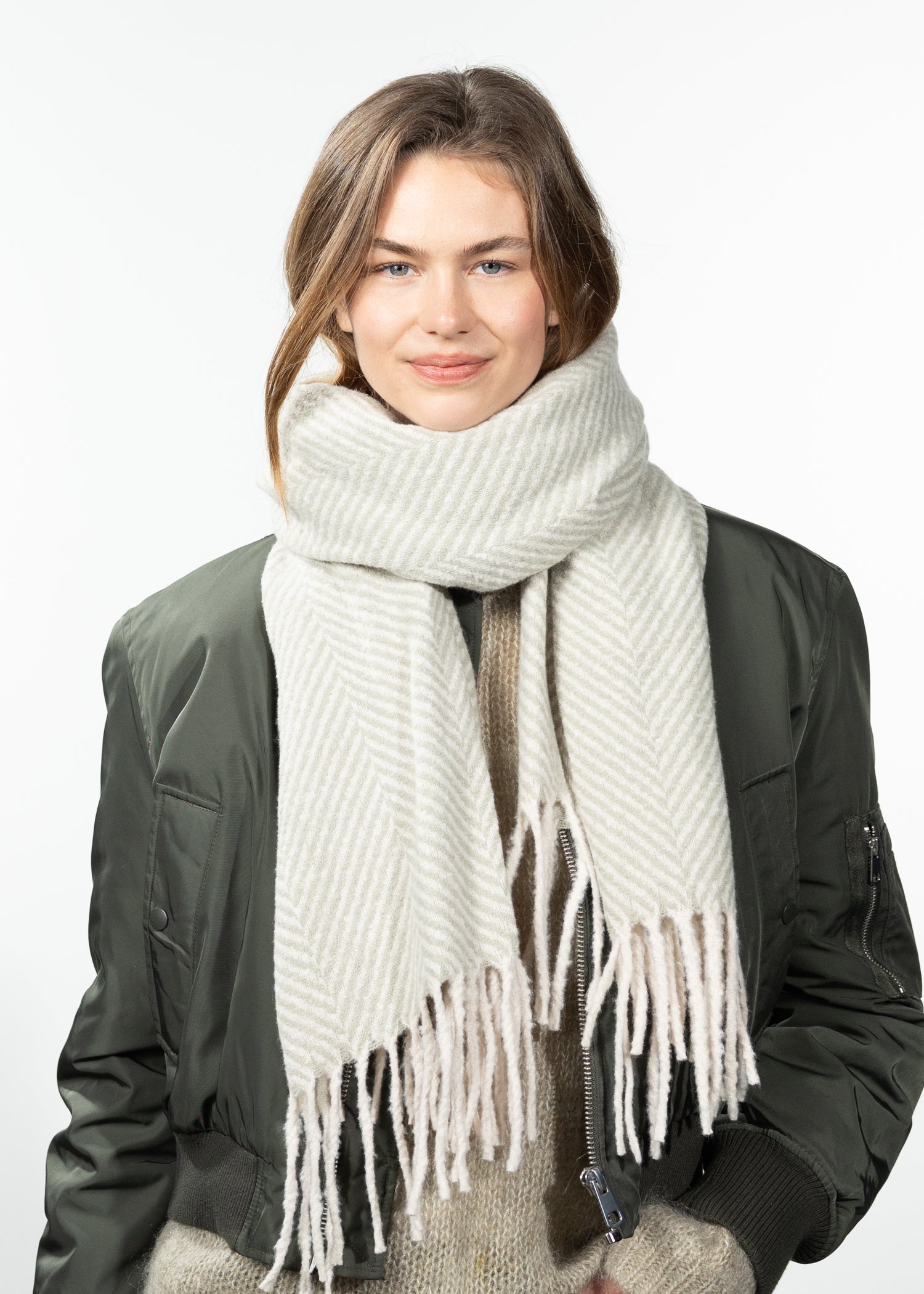Women Josephyna Scarf sage - Front