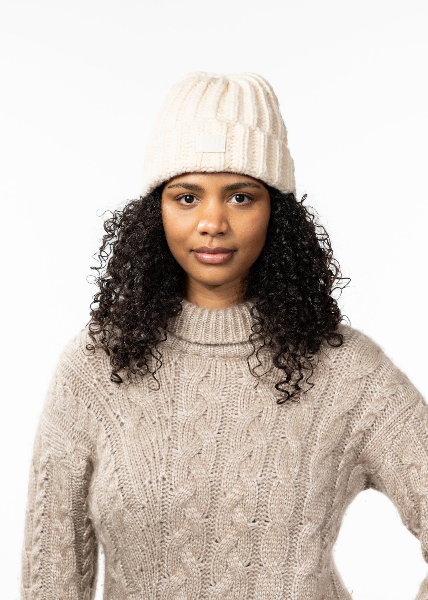 Women Alpanemone Beanie cream - Front