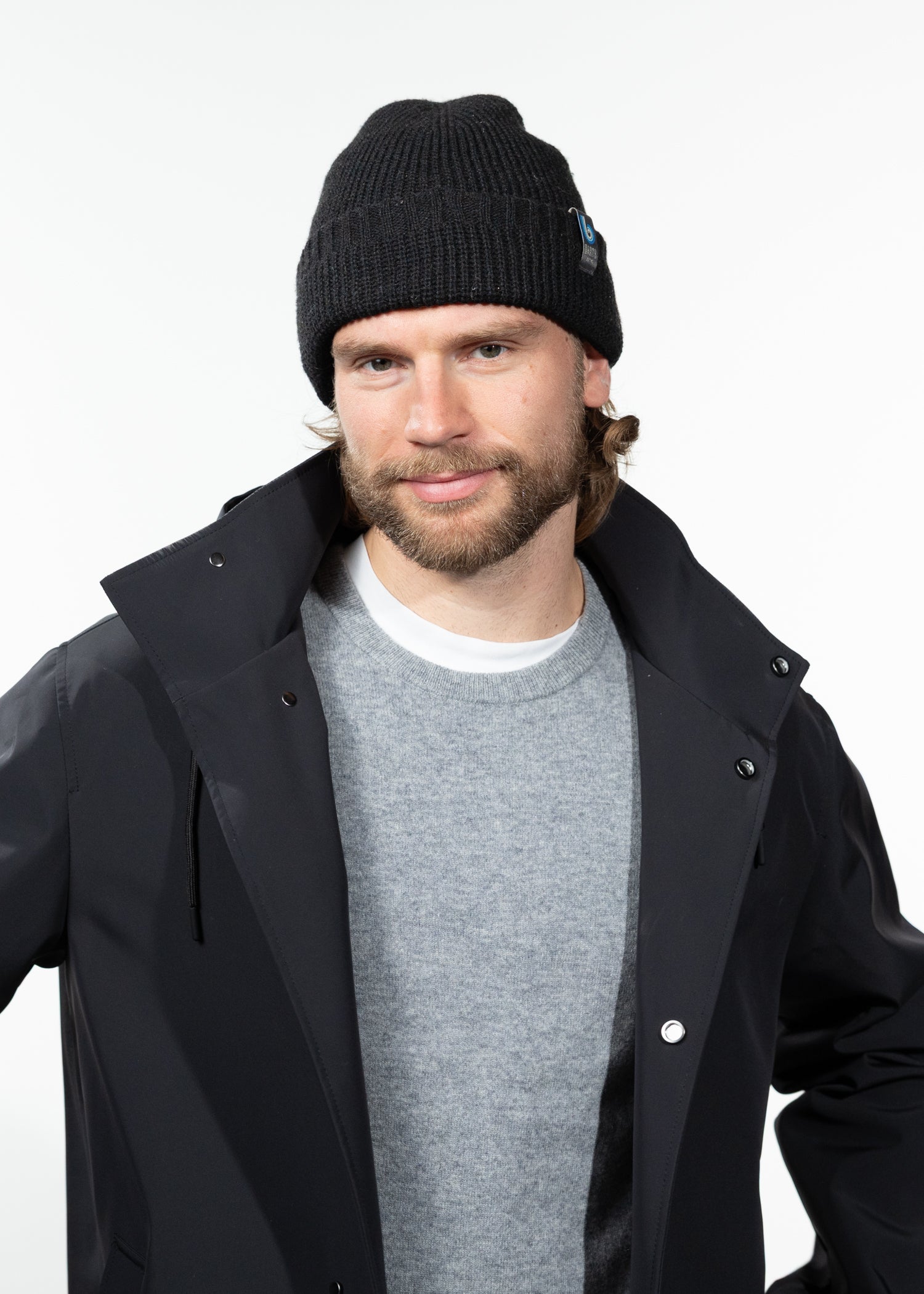 Men Maunten Beanie black - Front