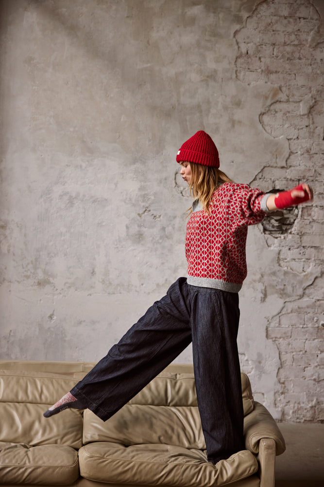 Women Rannoch Beanie red - Model