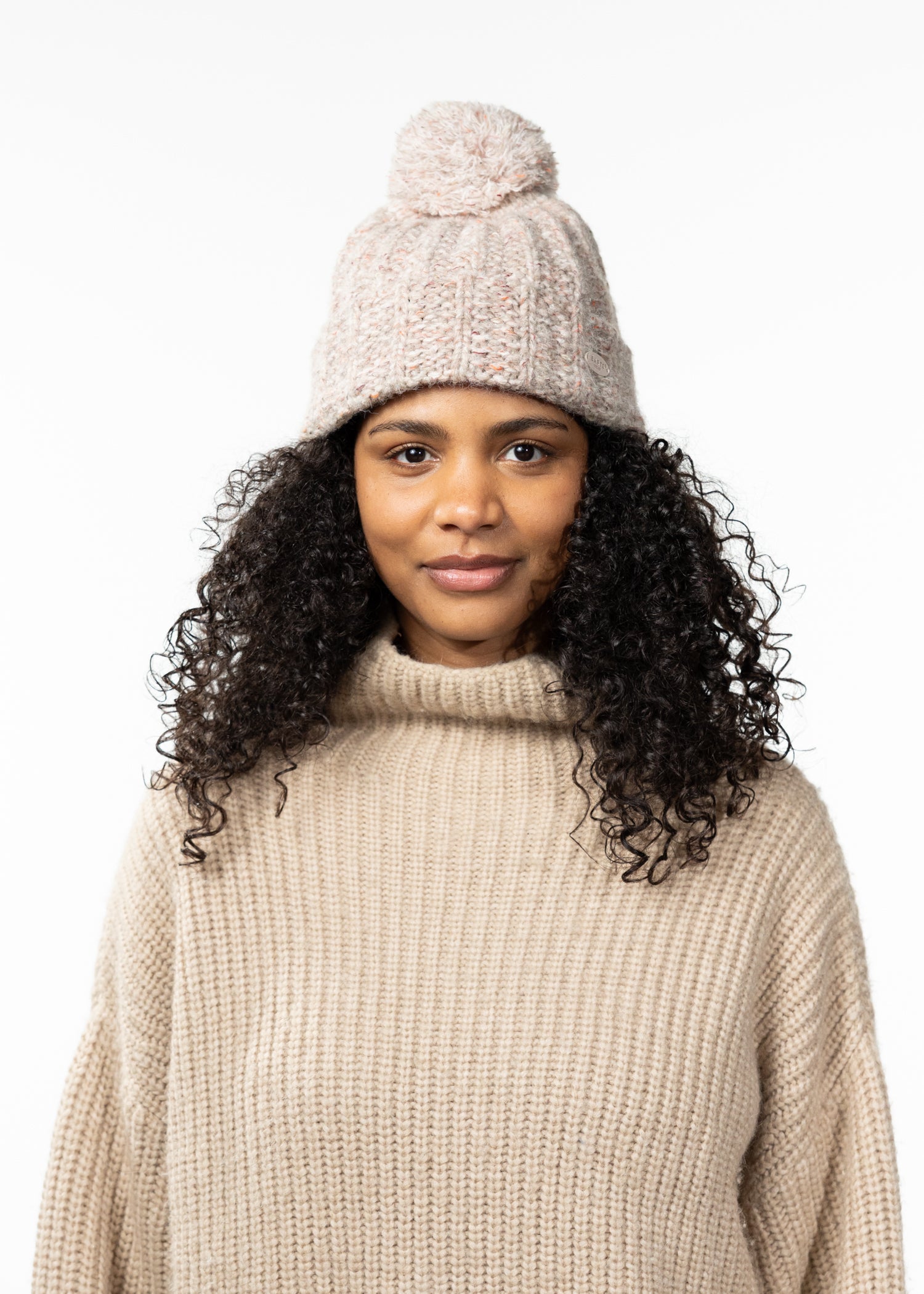 Women Pasque Beanie cream - Front