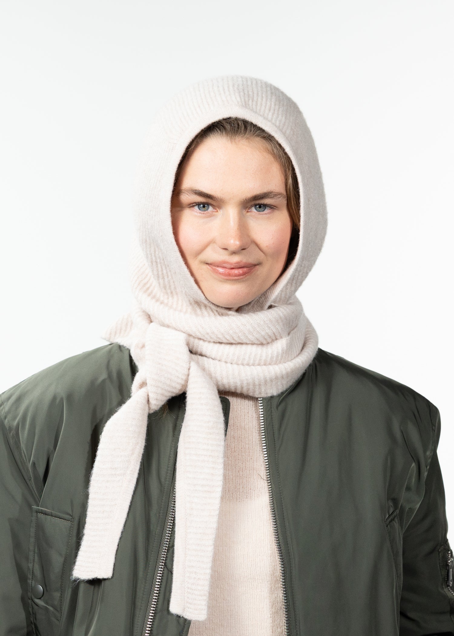 Women Marrela Hood cream - Front