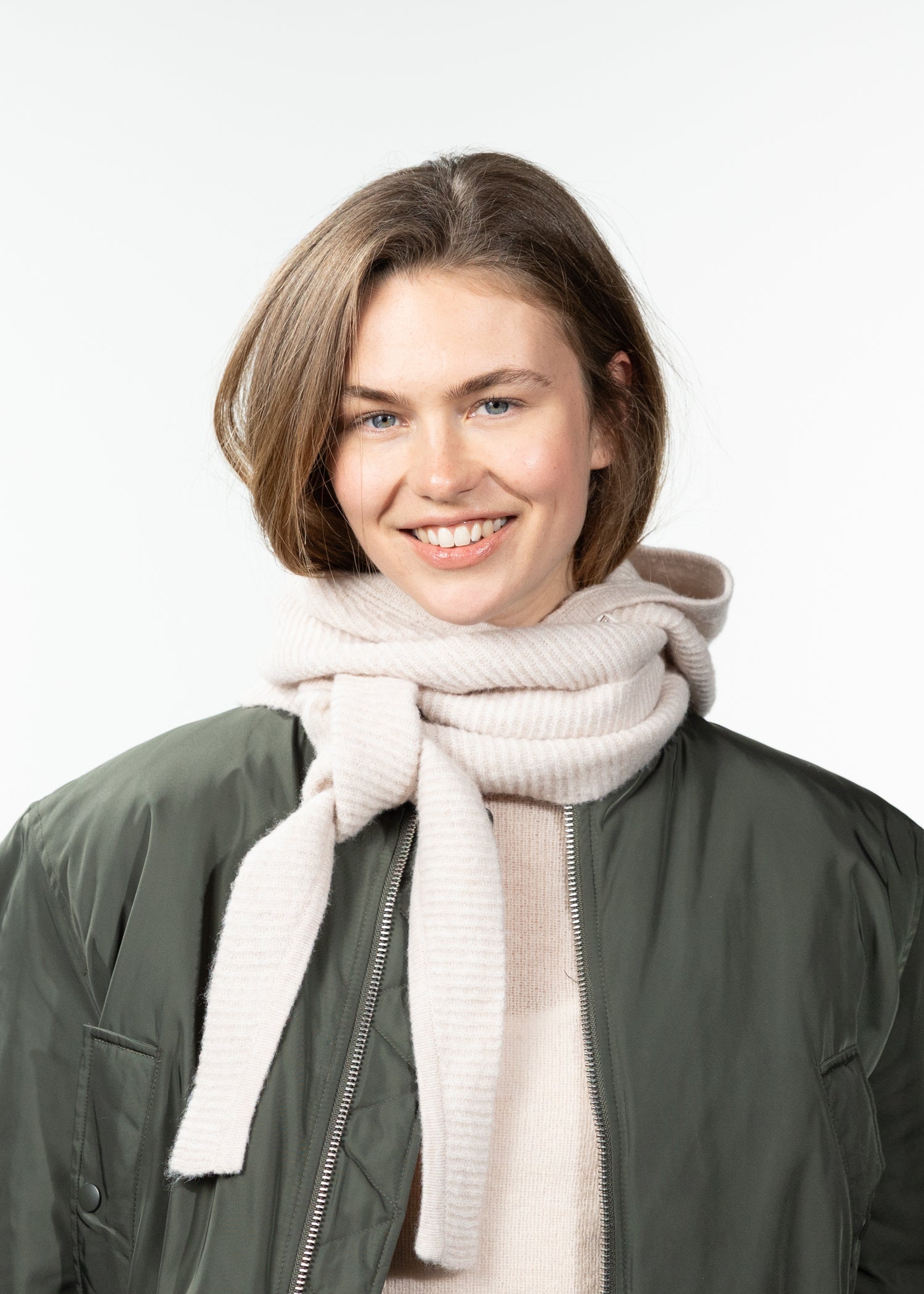 Women Marrela Hood cream - Front