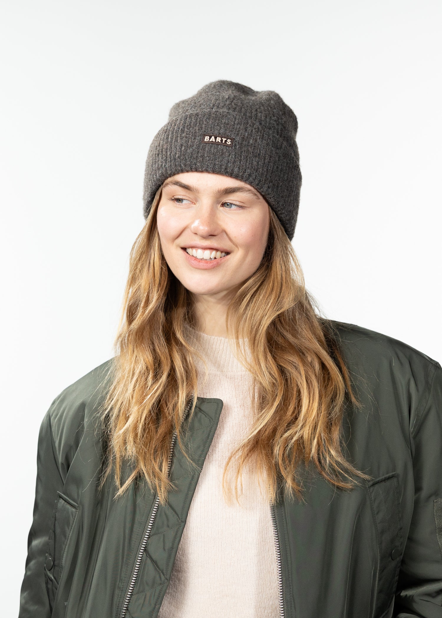 Women Ardelve Beanie dark brown - Front