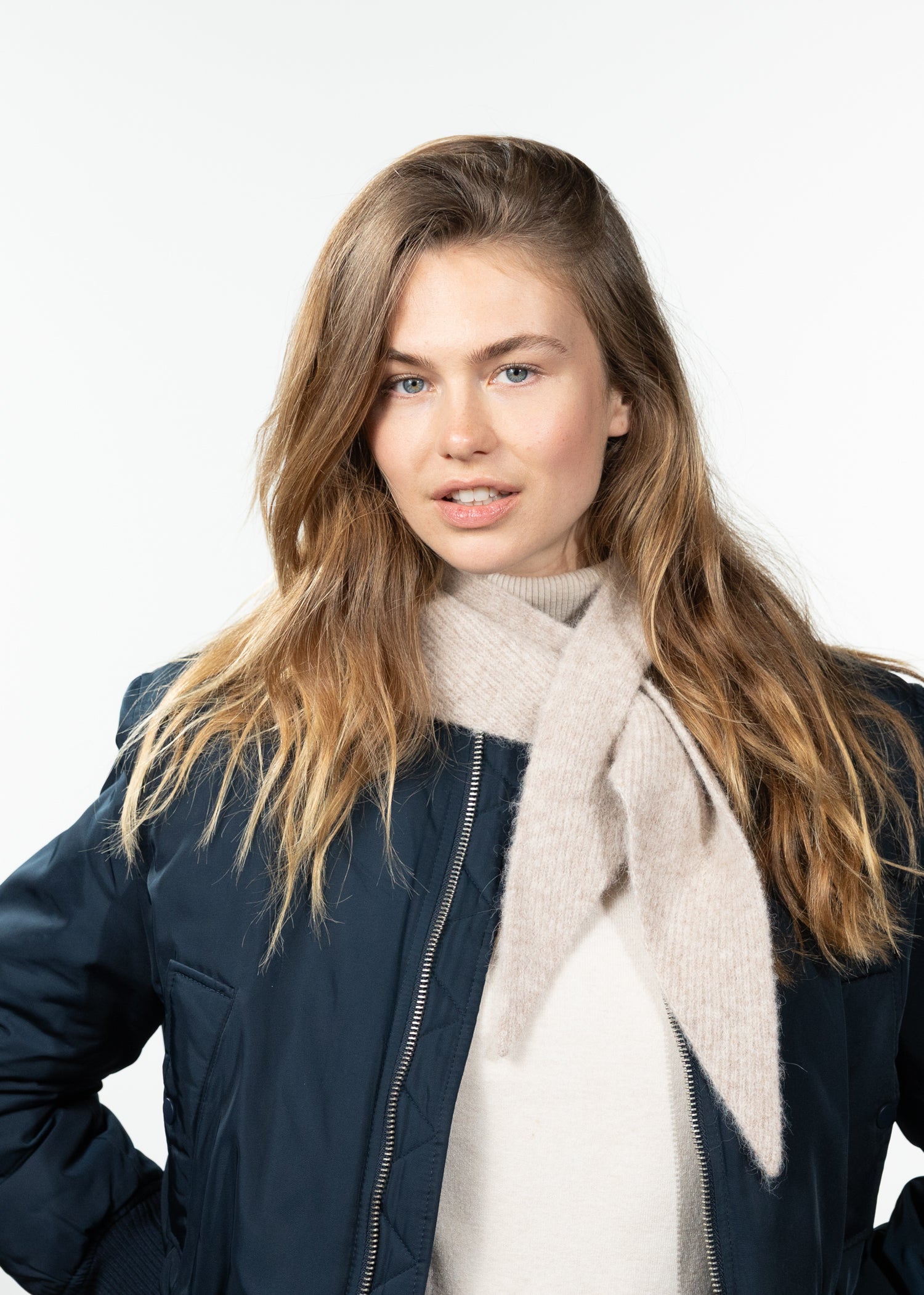 Women Murreal Scarf light brown - Front