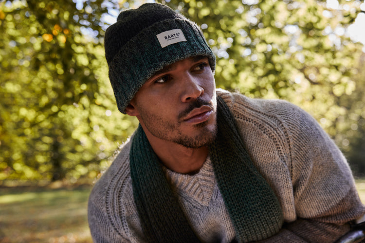 Men Ealar Beanie green - Model