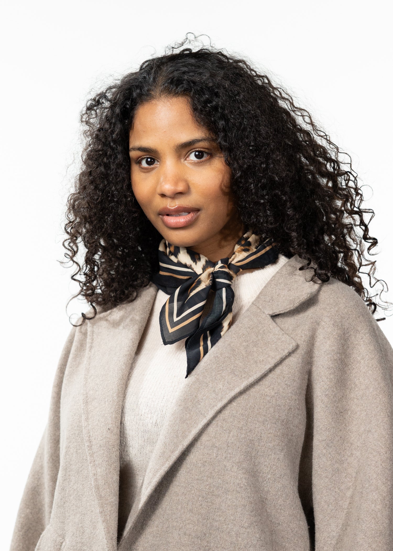 Women Rigga Scarf print brown - Front
