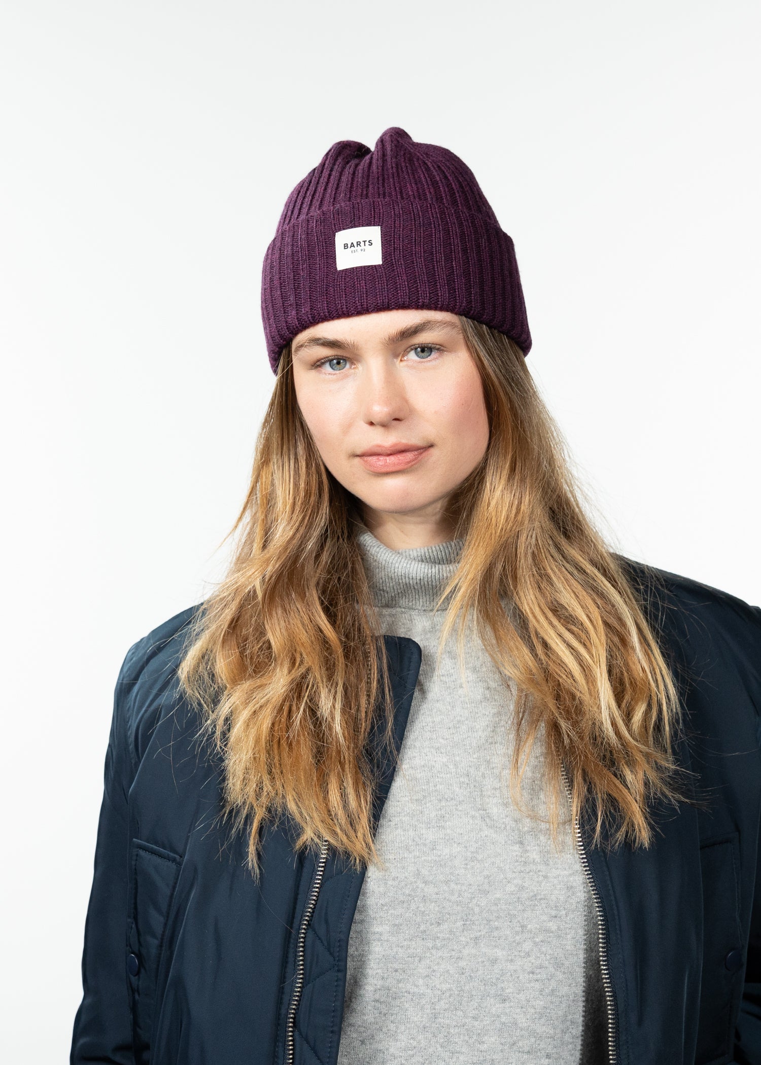 Unisex Sileas Beanie aubergine - Front