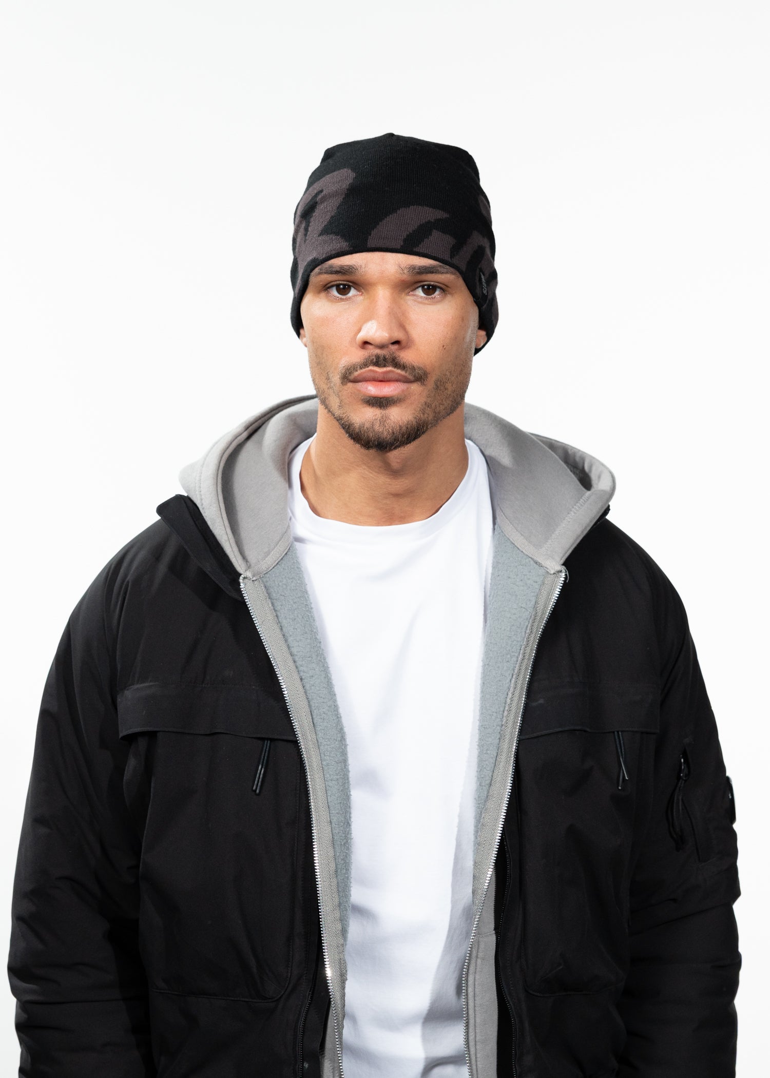 Men Crester Beanie black - Front