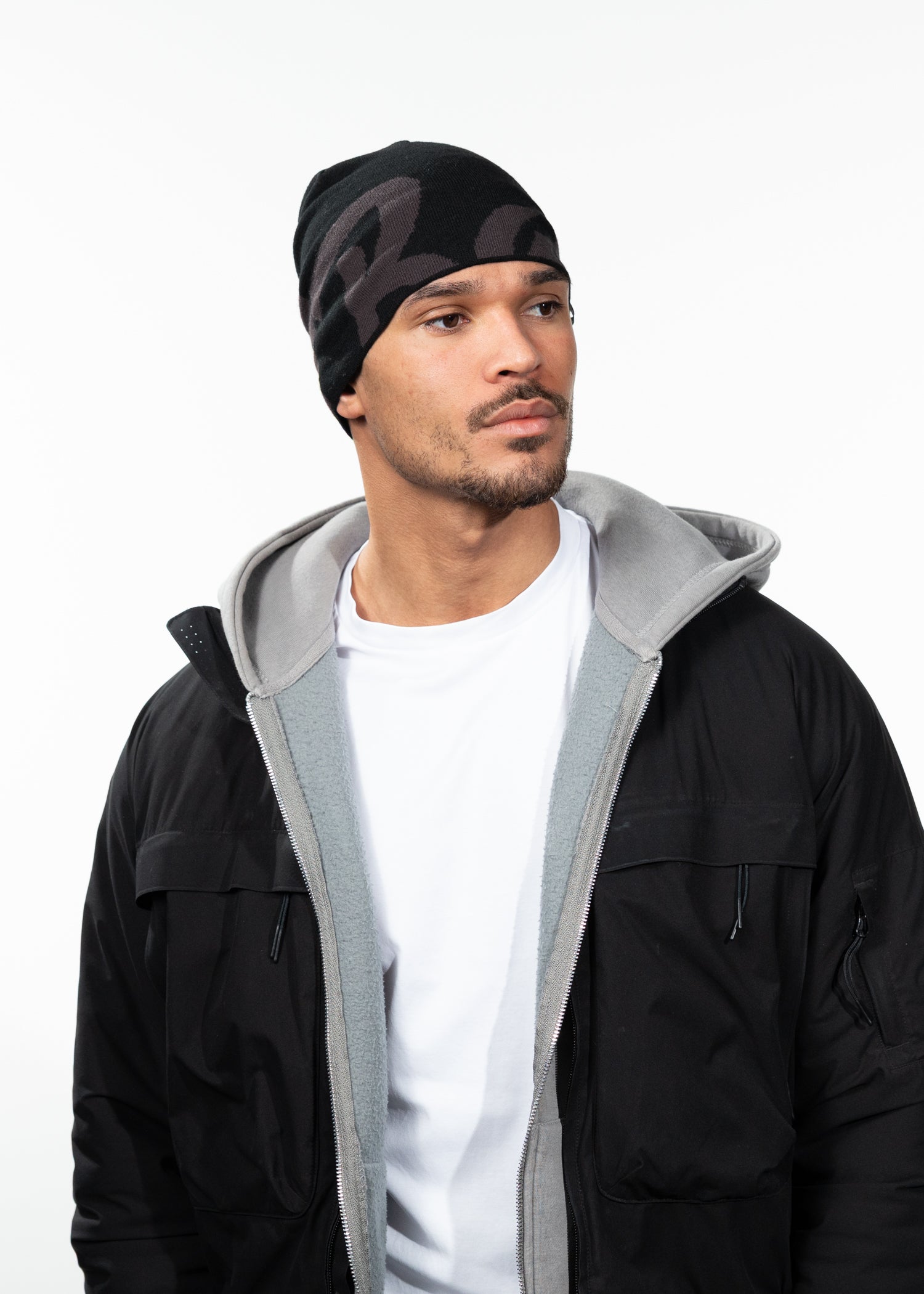 Men Crester Beanie black - Side