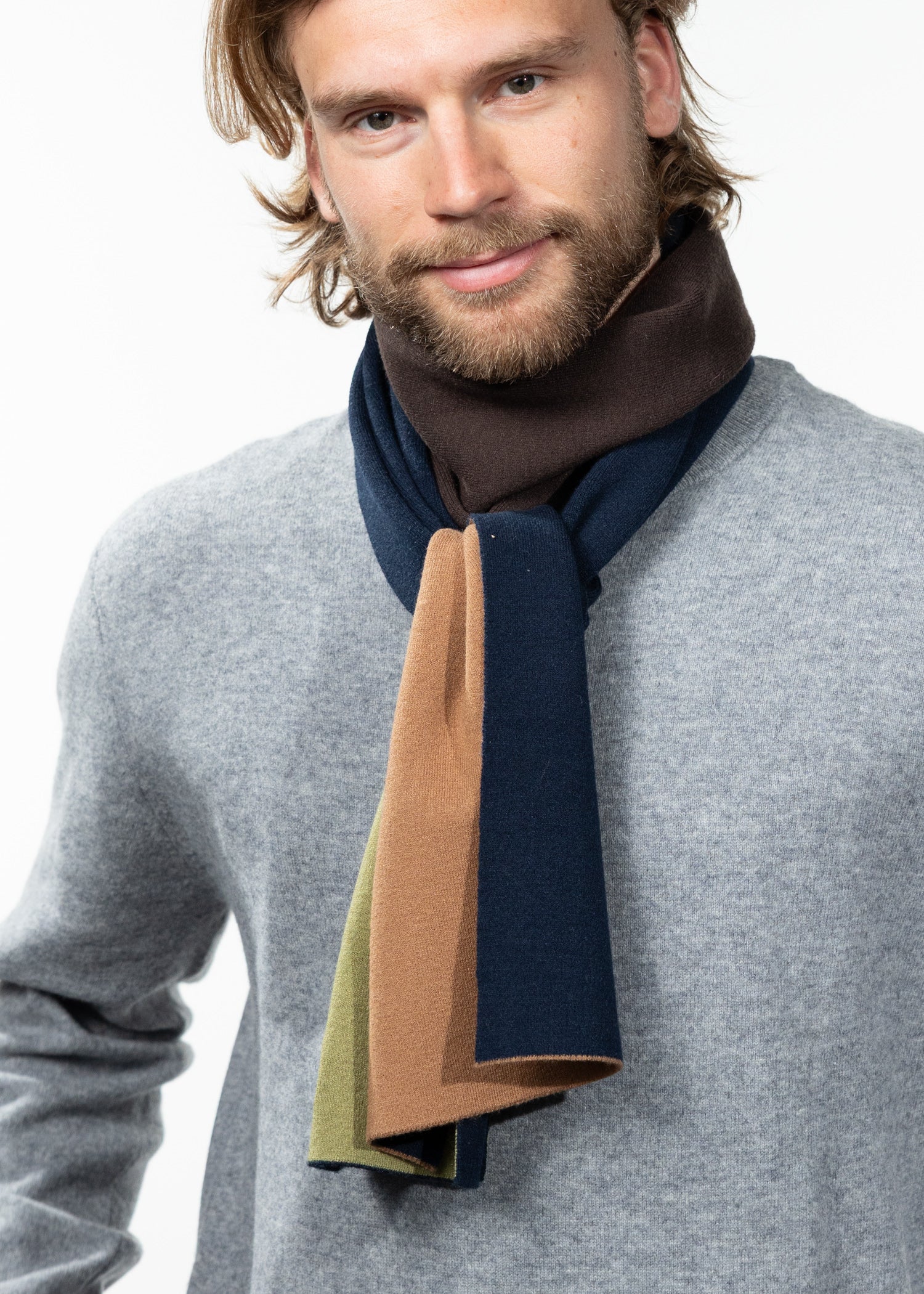 Unisex Ishbel Scarf bottle green - Front