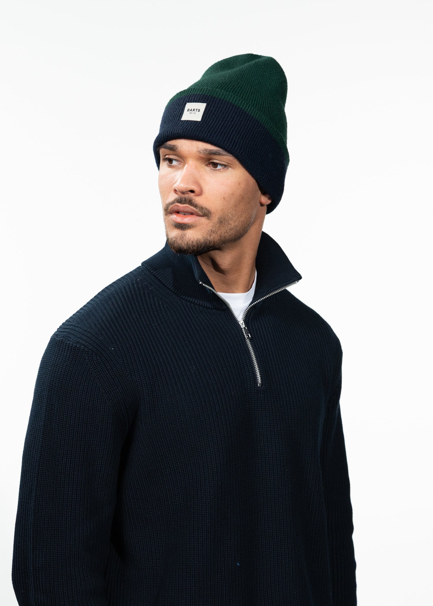 Unisex Ishbel Beanie bottle green - Side