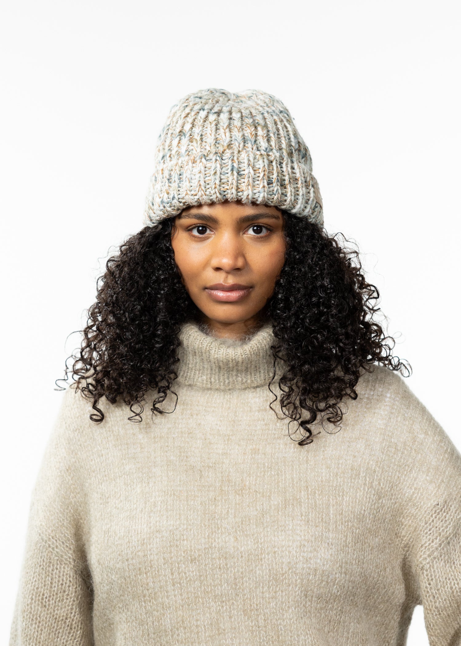 Women Williamina Beanie cream - Front