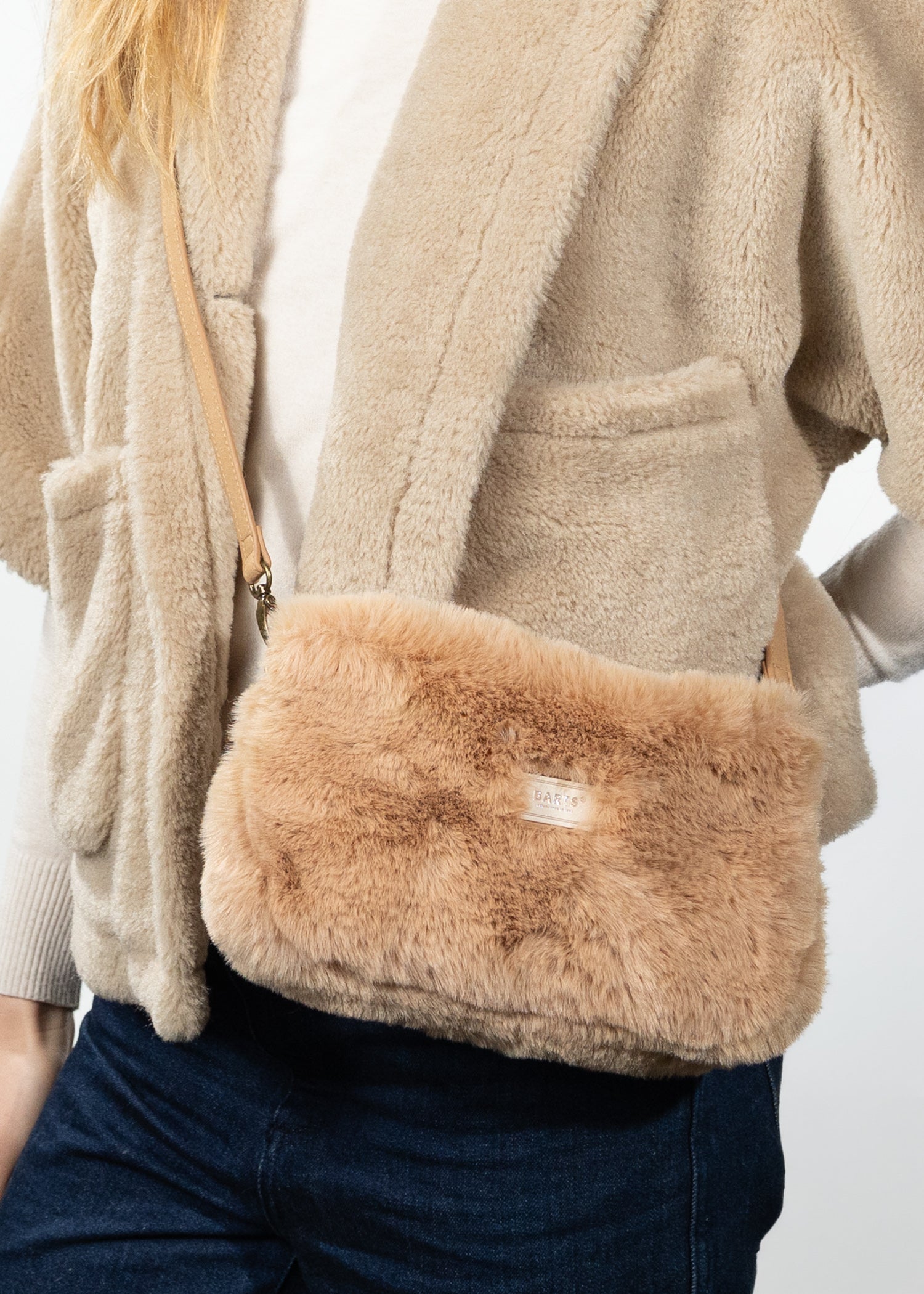 Bags Djupa Shoulderbag light brown - Front