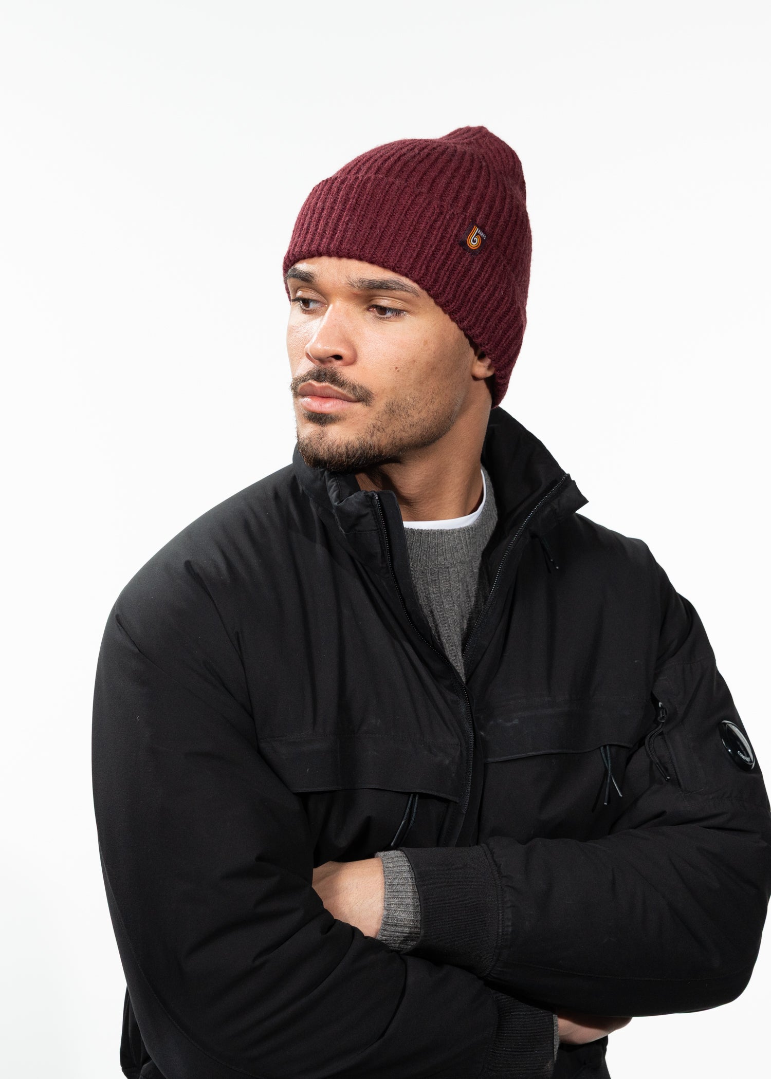 Unisex Madzen Beanie burgundy - Side