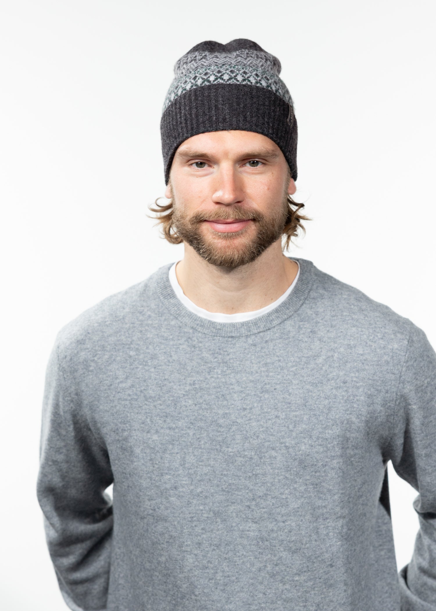 Men Laghlan Beanie dark heather - Front
