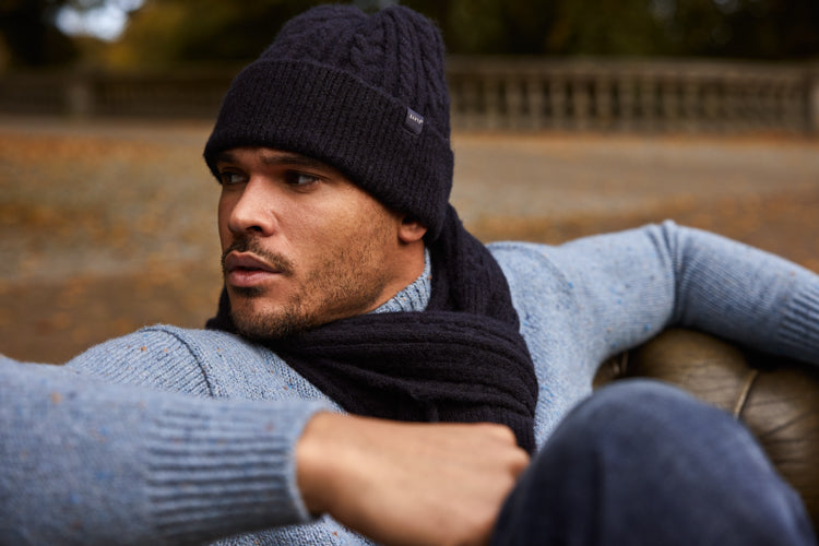 Men Moiray Beanie navy - Model