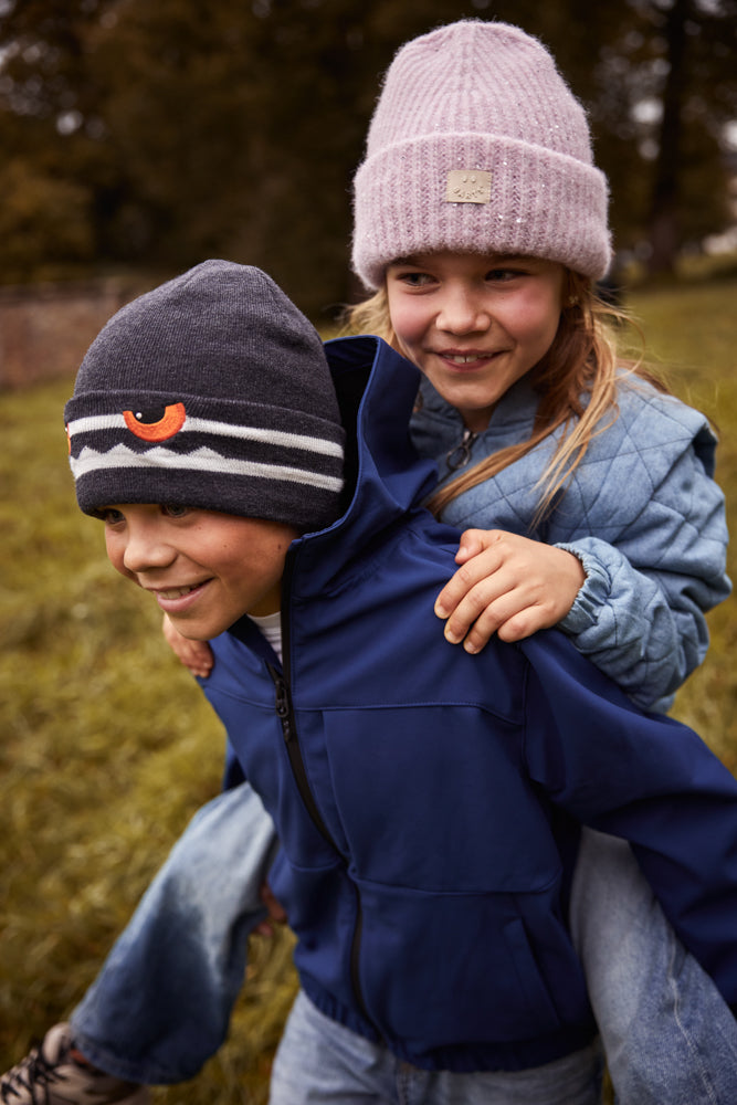 Kids Riffles Beanie charcoal - Model